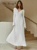 Lässige Kleider Damen Gestricktes langes Kleid Herbst Winter Elegant Plissee A-Linie Midi Kleider Damen V-Ausschnitt Lässige Damen Gerippte Maxi Robe 230418