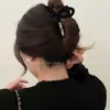 Black Veet Large French High-end Light Letter Female Back Head Spoon Grab Clip, Tied Ponytail Hair