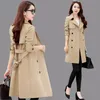 Kvinnans jackor Spring och Autumn Trench Coat för kvinnor Streetwear Turndown Collar Double Breasted S Female Slim Plus Size 230418