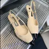 2023 Womens Shoes Dress There Sandals Sandals Barty Boots Top Designer High Heel Ballet Luxury Red Leater Flat Flat Wood 35-40 Heatshoes with Box -K323