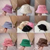 Diseñador casual Bob Bucket Hats Lace Up Bow Casquette Hombres Mujeres Ball Caps
