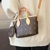 Mini Tote Bag Shoulder Bag Designer Bag Luxury Totes Handbags With Purses Womens Shoulder Bag Full Crossbody Bag Brown Flower Leather Wallet Clutch 24cm Fencefinds