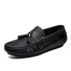 Модельные туфли, мужские лоферы, кожаные повседневные мокасины, дышащие кроссовки, удобные кроссовки на плоской подошве для вождения, большие размеры 3844 231117