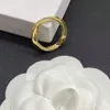 Modieuze ontwerper ingelegde diamanten bandringen Effen onregelmatig minimalistisch Ins-ontwerp Staart Twist bague paar anello met doos