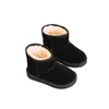 Stivali ragazze della moda neve calde pellicce calde bambini inverno bambini neri ragazzi casual scarpa 231117