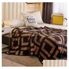 Cobertores Designer Home Throw Tide Letter Mtifunction Cobertor Portátil Ao Ar Livre Viagem Carro Sofá Cadeira Cobertores Delicado Presente 14 Drop Del Dhmy6