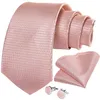 Cravates de cou Dibangu Mode Peach Rose Hommes Cadeaux Cravate Clip Hanky Boutons de manchette Corail 100 Cravate en soie Gravat Business Wedding Party Set 231118