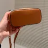 Bolso de cubo Crossbody Bolsos de lona Diseñador de lujo Marca Moda Bolsos de hombro Bolsos de alta calidad Mujeres Carta Monedero Bolso de teléfono Monedero Metálico