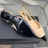 2023 Brand Women Pumps Wedding Shoes Woman Hoge Heel Sandaal Naakt mode enkelbandjes klinknagels schoenen sexy hoge hakken bruidsschoenen maat 35-40 -323