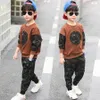 Ensembles de vêtements enfants adolescents vêtements 3-13 ans garçons costume pull camouflage hauts pantalons 2 pièces enfants automne vêtements ensemble