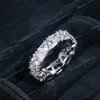 Luxury Weaking Weanding Promise Rings for Women Triângulo único Triângulo cúbico Design de zircônia de alta qualidade Novo jóias da moda Jóias Jóias de Jóias