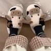 Pantoufles Mignon Animal Pantoufle Pour Femmes Hommes Mode Kawaii Fluffy Hiver Chaud Pantoufle Couples Dessin Animé Lait Vache Maison Diapositives Drôle Chaussures 230418