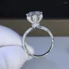 Anelli a grappolo Nome personalizzato Copia Certificato 5 Anello di fidanzamento con diamanti Donna 14k Oro bianco Argento sterling Matrimonio Moissanite da sposa