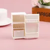 Kök spelar mat 1pc dollhouse miniatyr bänk kylskåp leksaker kök hem dekoration möbler tillbehör 231117