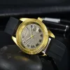 Herrarna Titta på lyxdesigner Watches Reloj Top Quartz Watch Man Shi Roman Hot Wave Leisure Men's