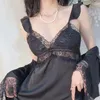 Kadınların Pijama Yaz Suskun Nightgown Seksi Düğün İkiz Set Seti İnce İpek Saten Ev Elbise Gevşek Boynaz Salonu Giyim
