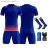 Collectable Kids Men Soccer Jersey Set Socks Pad Men Football Uniforms Child Futebol Shirt Shorts Boys Soccer Training Suit Sportswear Kits Q231118