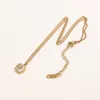 20 -styl Never Fading Luxury Designer Wisianty Naszyjniki 18K Gold Link Łańcuch ze stali nierdzewnej podwójna litera Choker Charm Akcesoria