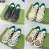 "Luxury Designer Tennis Shoes for Women: 1977 Italy Green/Red Web Stripe Canvas Casual Sneakers med gummisula och Stretch Cotton Low Top Men's Sneakers, med Box No411