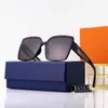 ファッションデザイナーのルーヴィットラグジュアリークールサングラス2022新しいグラジエントサングラス偏光メガネファッションサンシェードボックス女性トレンドサングラス