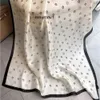 Designer Channel Ccity Sonnenschutz Mode Schal Frauen Seidenschals Luxusmarke Sommer Blume dünner Druck Strandtuch Frauen Schal Pashmina Gaze für Schal lang X30N