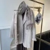 LOEWEES SCARF di alta qualità Donne Scarf da donna Autunno e inverno Sciarpe di lusso Fashion Dating Contro