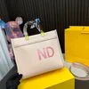 化粧品バッグデザイナー女性トイレポーチラグジュアリーブランドショルダーバッグハンドバッグ高品質の財布本革のクロスボディバッグ1978 S497 05