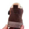 Bottes XZVZ Enfants Garder Au Chaud En Hiver Chaussures Daim Matériel Confortable Enfants Coton Antidérapant Garçons Filles Baskets 231117