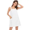 Vêtements de nuit pour femmes blanc femmes peignoir serviette de douche Robe sans manches sangle Sexy femme sans culotte plage SPA Robe de chambre