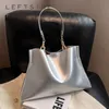 Kvällspåsar Leftside Silverläder Big axel sida för kvinnor Trend Vintage Y2K Handväskor och Purses Lady Tote Bag 230417