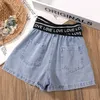 Klädset Sommar Barn Flickor Klädset Teen Girl Crop Tops Tshirt Jeansshorts 2st Tjejoutfits Baby Girls Kläder 4 7 10 till 12 år 230417