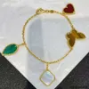 Tasarımcı Bilezikler Cjeweler Frivoles Clover Klasik Yonca Kırmızı Kalp Yaprak Kelebek Lüks 18K Altın Kız Sevgililer Günü Vanclee Holidy Parti Mücevherat