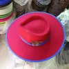 Berets 10 cm Fedora Hat 2023 Spring miękki woskowy monochromatycy duży brzegi mężczyźni i kobiety Bow Bow Feather Wide Panama Sombrero