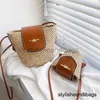 Stylisheendibags 디자이너 가방 밀짚 미니 가방 여성 여름 2023 새로운 밀짚 짠 양동이 가방 작은 가방 비스듬한 스팬 미니 포트 레드 가방 허리 가방