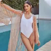 Solskyddskläder Nytt mode Hot Selling Beach Cover-up i Europa och America Pink Lace Holiday Cardigan Sunscreen Bikini Coverup Badkläderrock P230418