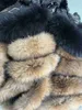 Parkas femme Maomaokong veste d'hiver femmes réel manteau de fourrure Parkas duvet de canard doublure manteau réel col de fourrure de raton laveur chaud noir StreetwearL231118
