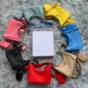 女性ハンドバッグと財布ナイロン3ピースバッグルクサーズファッションレディースメンズクロスボディトートチェーンバッグ