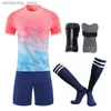 Collectable Customized Adult Children Football Jerseys Uniforms Tracksuit Boys Girls Soccer Clothes Sets free Soccer Shin Guards Pads Sock Q231118