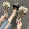 Kapdy Baotou Floral Half Flat Kaptety damskie letnia moda Pearl Pearl Bow Soft Bottom One Foot Sandals Women 230418