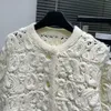 Kobiety Sweters Designer luksus 2023 wiosna/lato C biały przemysł ciężki kwiat Kwiat okrągły szyi w szczupły dopasowanie, zmniejszenie masy, wszechstronny top