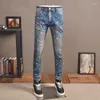 Jeans de jeans Designer de moda Men Retro azul elástico Slim Fit Ripped Streous Troushers Streetwear Hip Hop Pontas Pontas HOMBRE