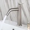 Rubinetti per lavandino del bagno G1 / 2 Rubinetto per lavabo singolo in acciaio inossidabile spazzolato 304 Rubinetto per lavabo con maniglia montata su piano