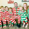 Dopasowane rodzinne stroje Pasek nadruku kombinezonu świąteczne piżamę para odzieży domowej 2023 rodzica dziecięce noszenie 231118