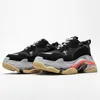 2020 Balenciaga Triple-S 3.0 shoes Luxury Brand Chaussures semelle blanche vert clair gris marine vert noir Hommes Femmes Chaussures de sport rouge Fluo Paris Formateurs papa