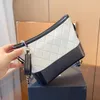 ontwerpers klassieke mini jongen schoudertassen handtassen topkwaliteit gewatteerde matelasse echt leer dames gouden ketting crossbody tas luxe designer dame vagrant tas