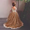 Sukienki dla dziewczynek złoty kwiat retro na ślubne niestandardowe przybycie konkursowe bez rękawów i aplikacje satynowe