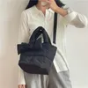 Вечерние сумки женская сумка для плеча 2023 Женщина -покупатель кошелек мода повседневная сумочка осень и зимнее сплошное пространство хлопковое лук кросс -касс