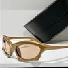 Summer 22 Red Carpet Collection Bat Rectangle Solglasögon 100% Nylon Fashion Mens and Womens Anti-ultraviolet Glasses 0229