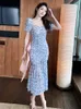 Vestidos casuais básicos verão mulheres maxi vestido doce elegante feminino azul malha bordado floral puff manga bodycon plissado envoltório hip fishtail robe femme 2024