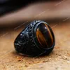 Vintage Man Boy Oval Tiger Eye Brown Stones Ring in Stainless Steel Jewelry Mens Accessories Anel Aneis BR8-699 Fashion JewelryRings Jewelry Accessories